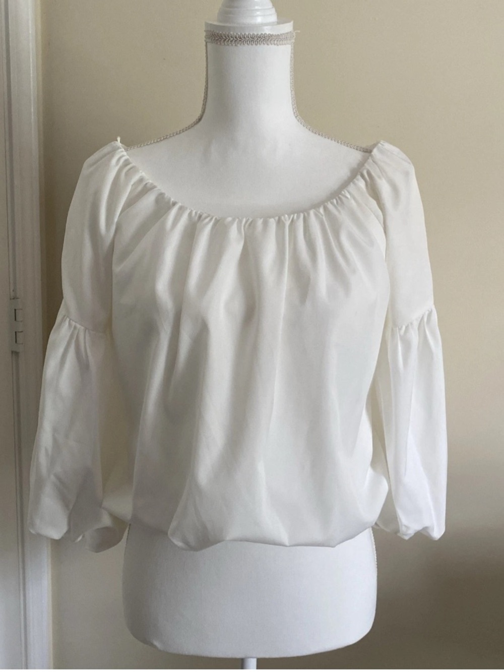 Flying Tomato White  Peasant Top